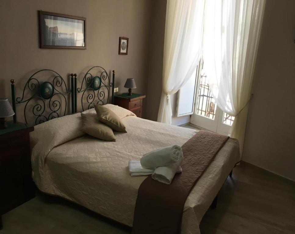 Soggiorno Paradiso Napoli Eksteriør billede